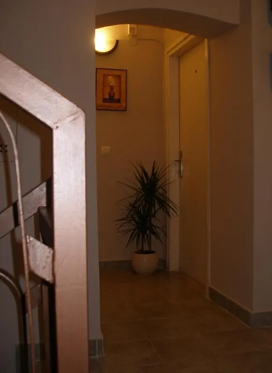 Carol Rooms Trogir Croatia