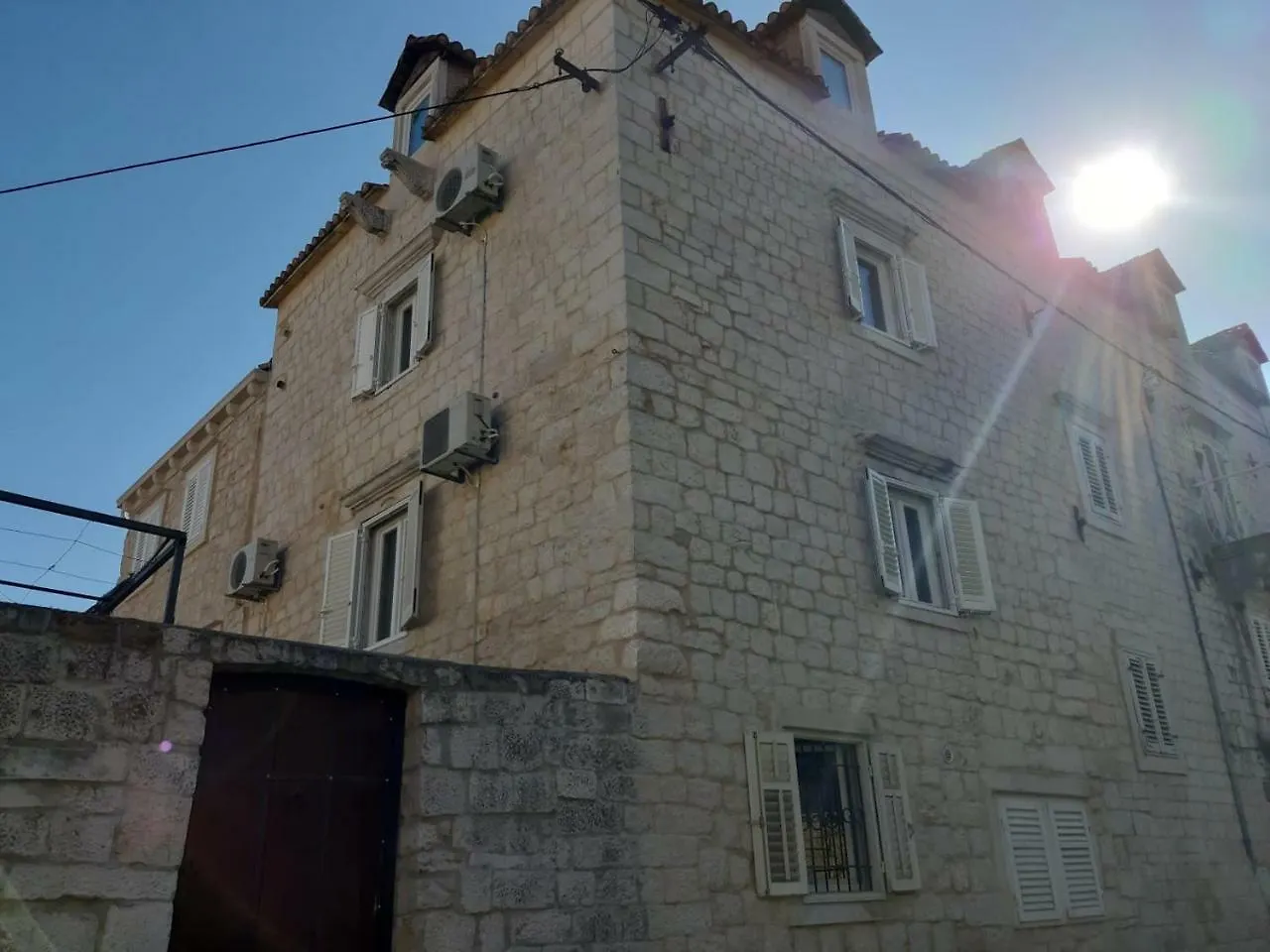 Guest house Carol Rooms Trogir